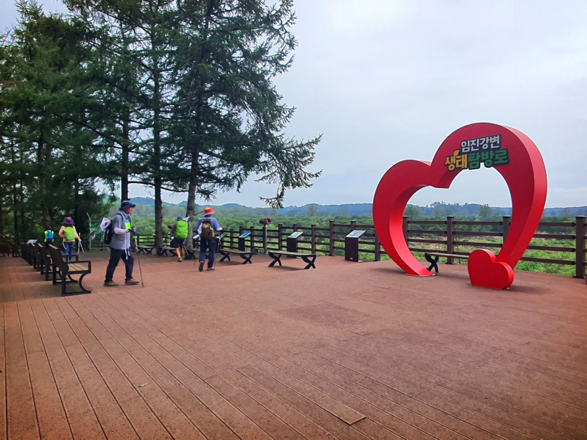 DMZ 평화의 길 8코스 (예약노선)